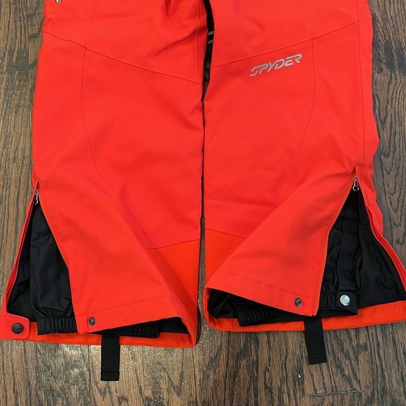 Men’s Spyder Boundary Ski Pants - Excellent Condition (M) - Picture 10 of 11